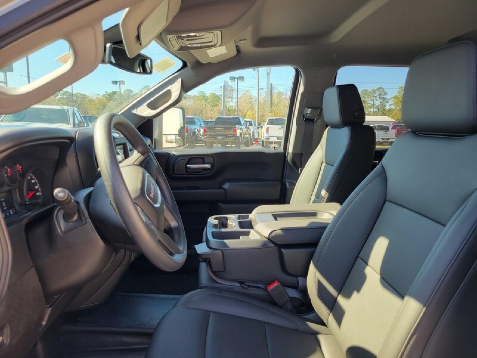 2026 GMC Sierra 2500 HD Crew Cab Standard Box 4-Wheel Drive Pro