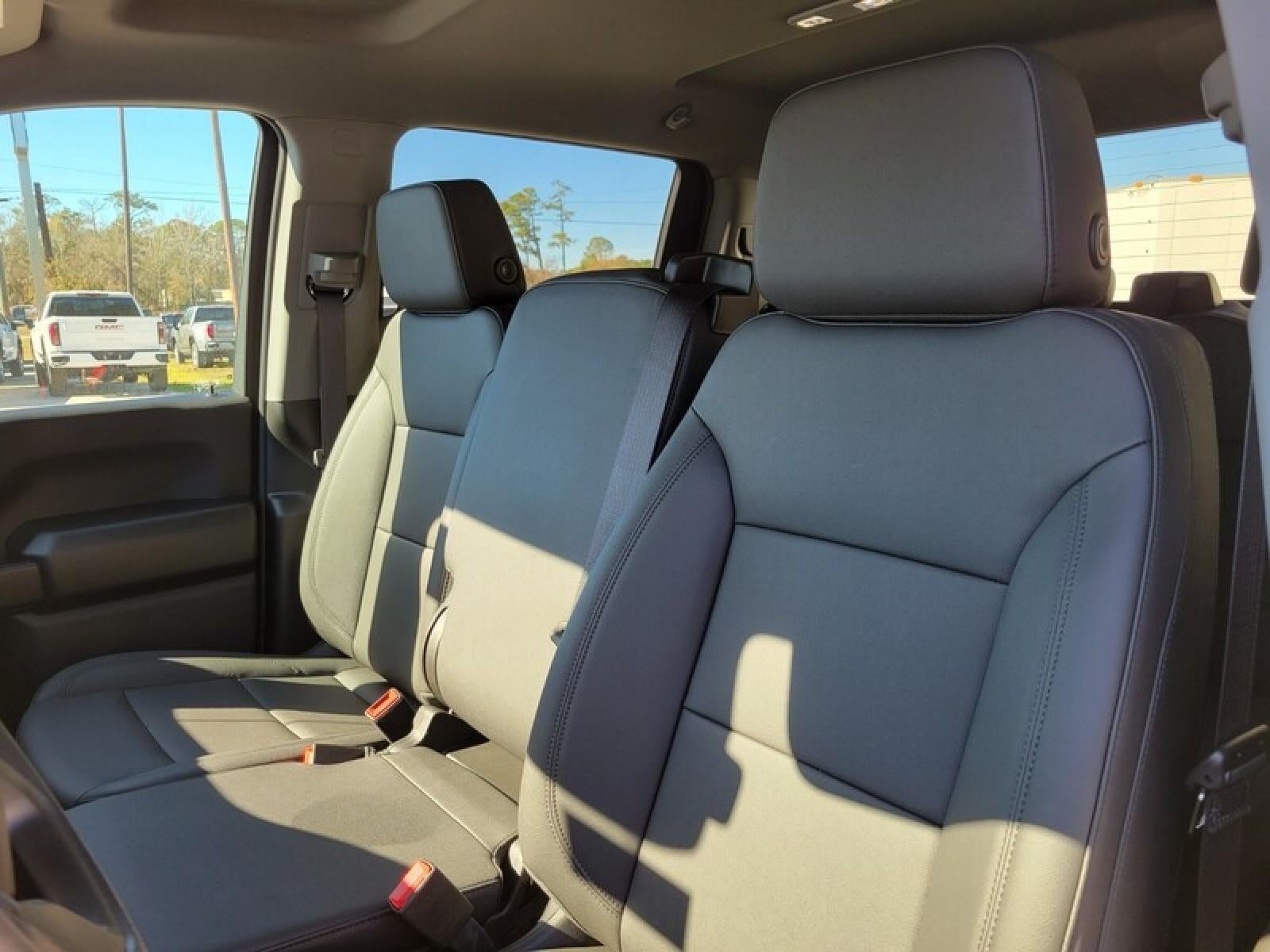 2026 GMC Sierra 2500 HD Crew Cab Standard Box 4-Wheel Drive Pro