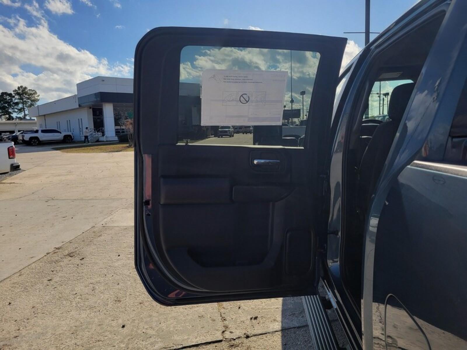 2026 GMC Sierra 2500 HD Crew Cab Standard Box 4-Wheel Drive Pro