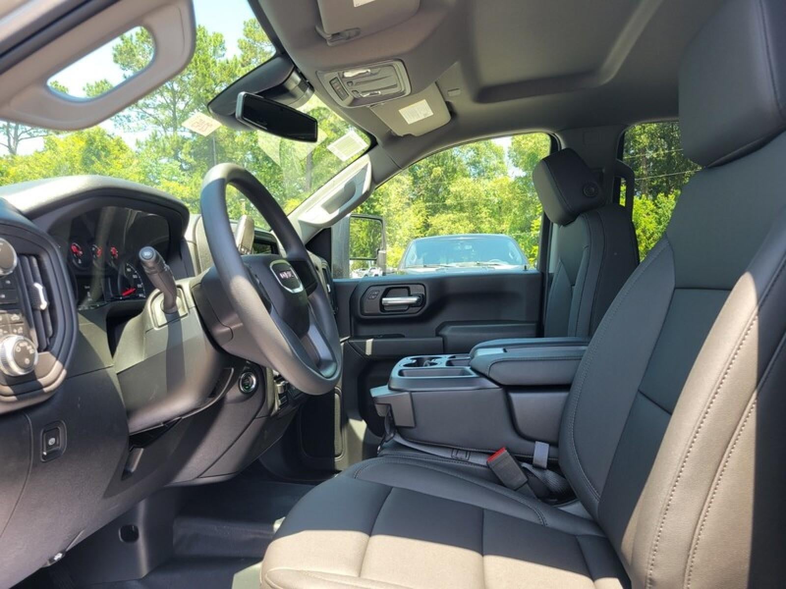 2026 GMC Sierra 2500 HD Crew Cab Standard Box 4-Wheel Drive Pro