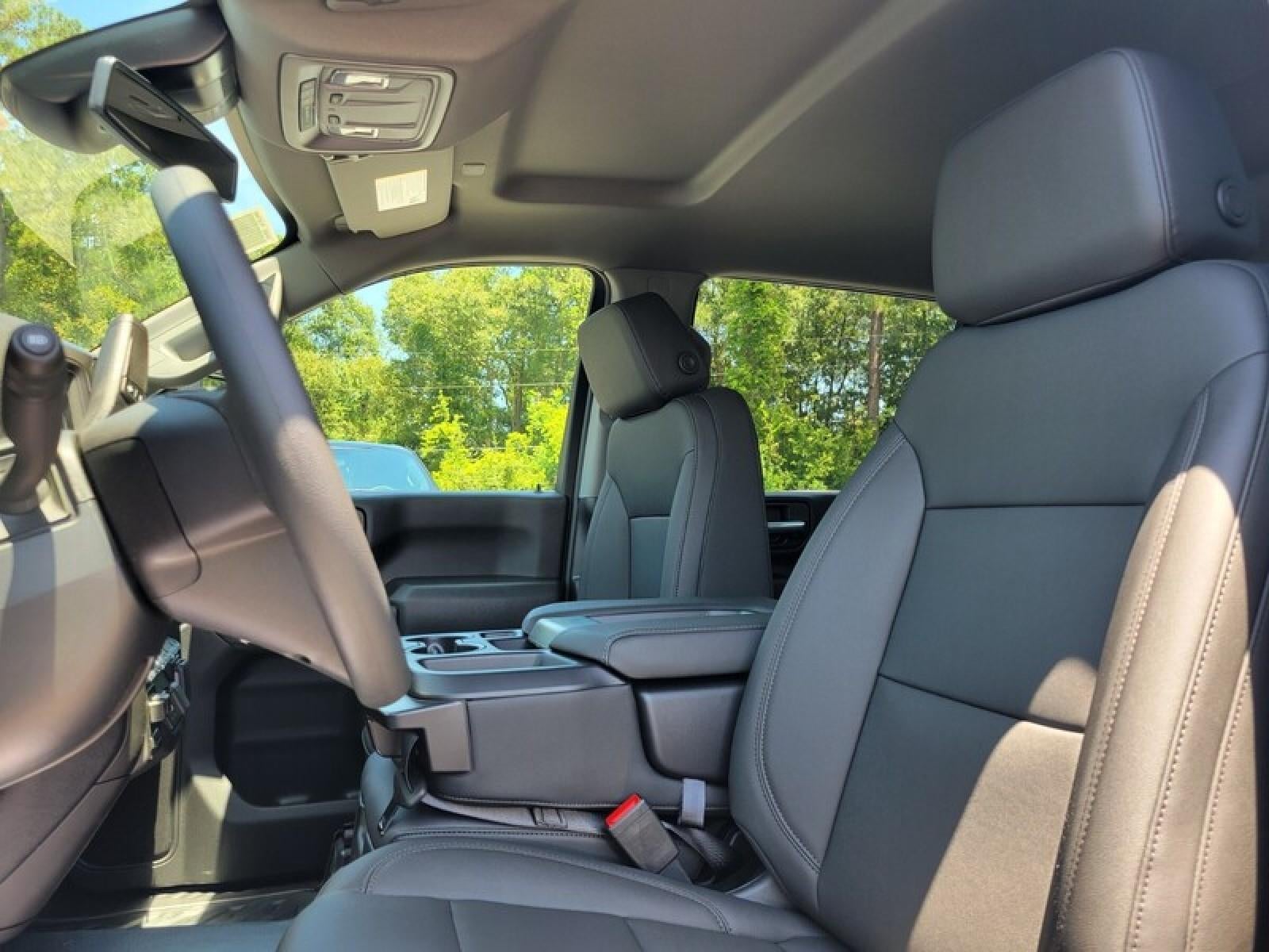 2026 GMC Sierra 2500 HD Crew Cab Standard Box 4-Wheel Drive Pro