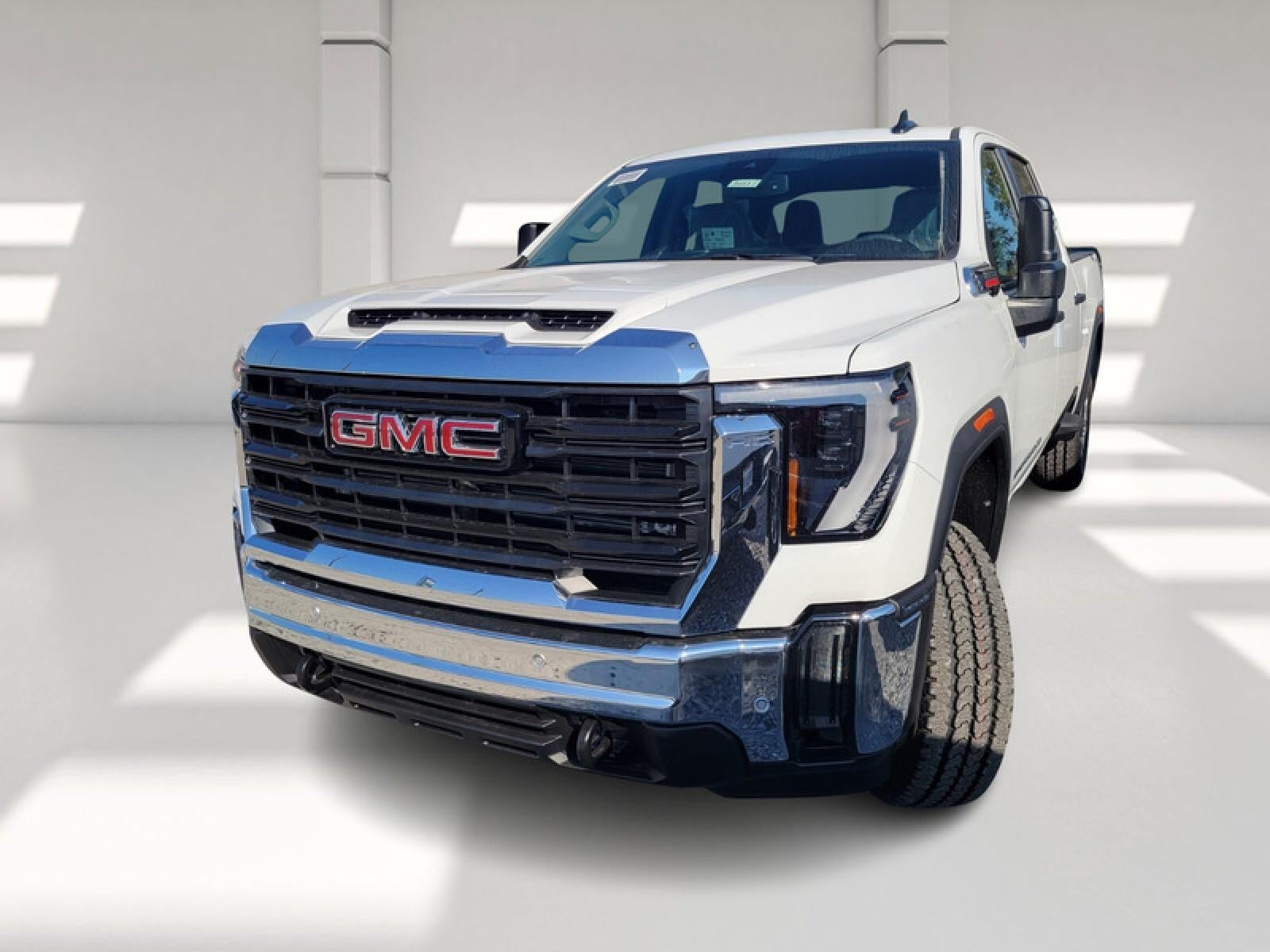 2026 GMC Sierra 2500 HD Crew Cab Standard Box 4-Wheel Drive Pro