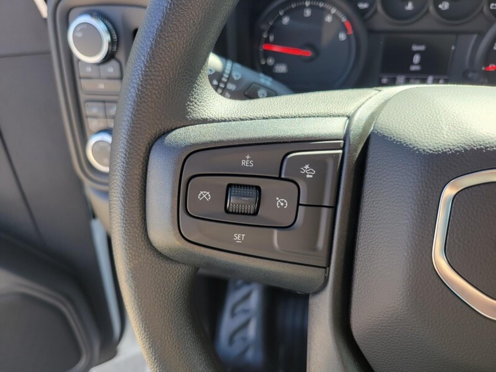 2026 GMC Sierra 2500 HD Crew Cab Standard Box 4-Wheel Drive Pro