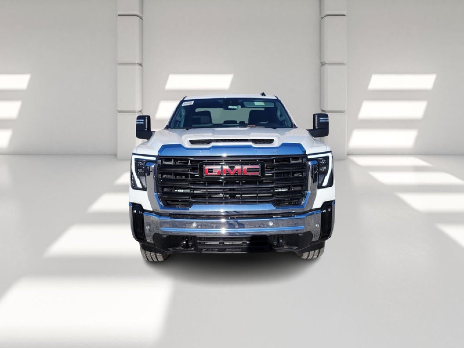 2026 GMC Sierra 2500 HD Crew Cab Standard Box 4-Wheel Drive Pro