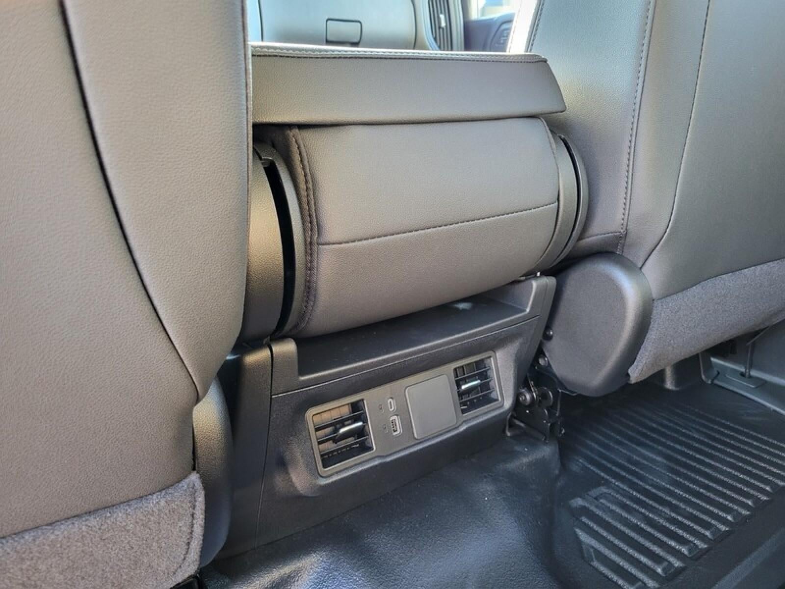 2026 GMC Sierra 2500 HD Crew Cab Standard Box 4-Wheel Drive Pro