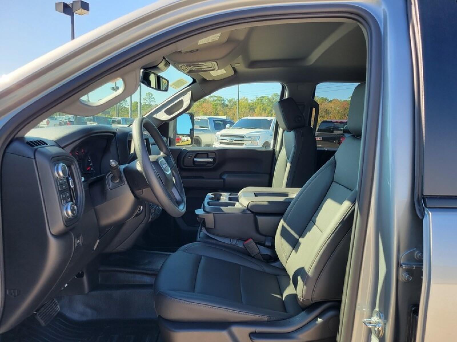 2026 GMC Sierra 2500 HD Crew Cab Standard Box 4-Wheel Drive Pro