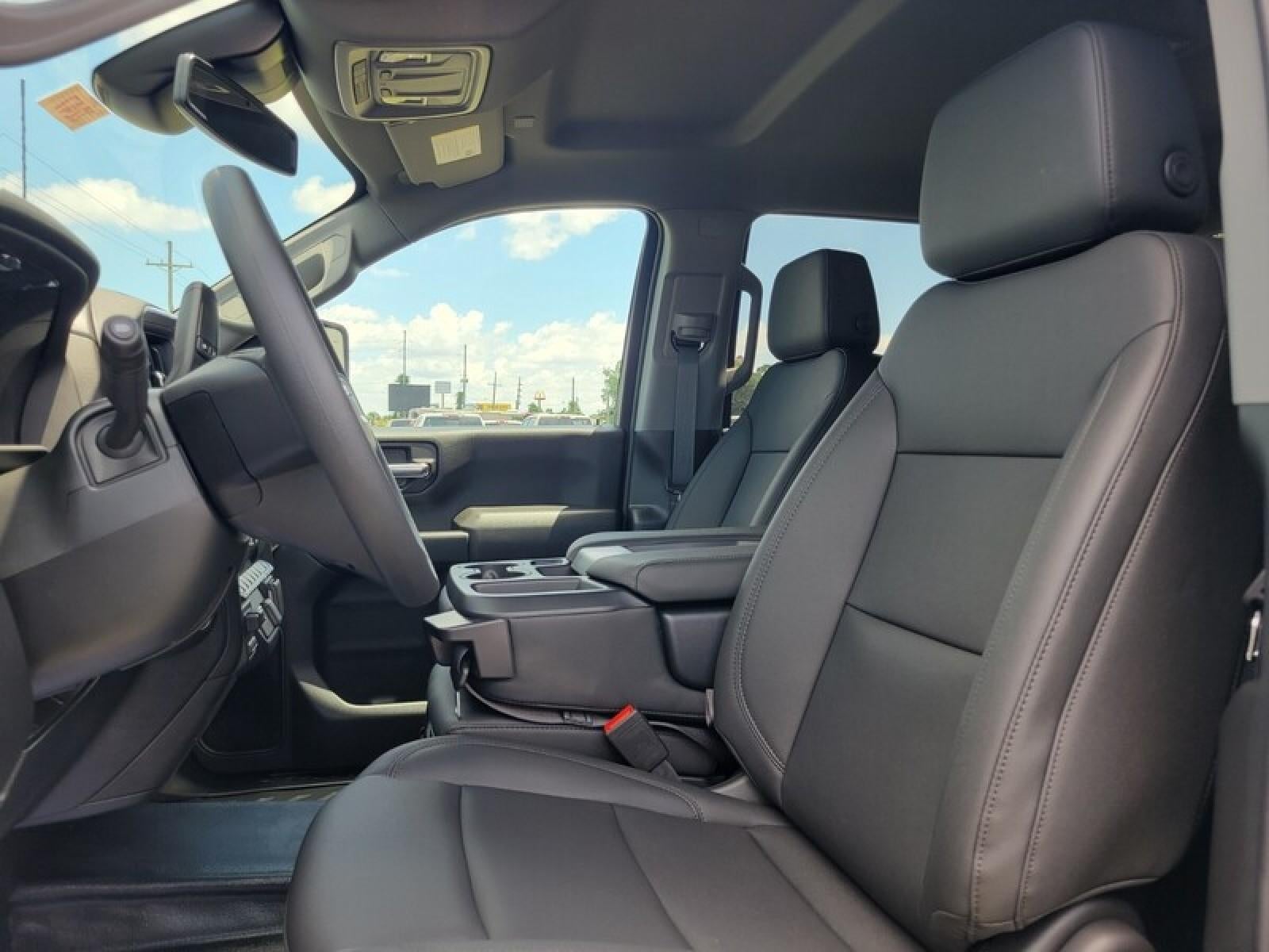 2026 GMC Sierra 2500 HD Crew Cab Standard Box 4-Wheel Drive Pro