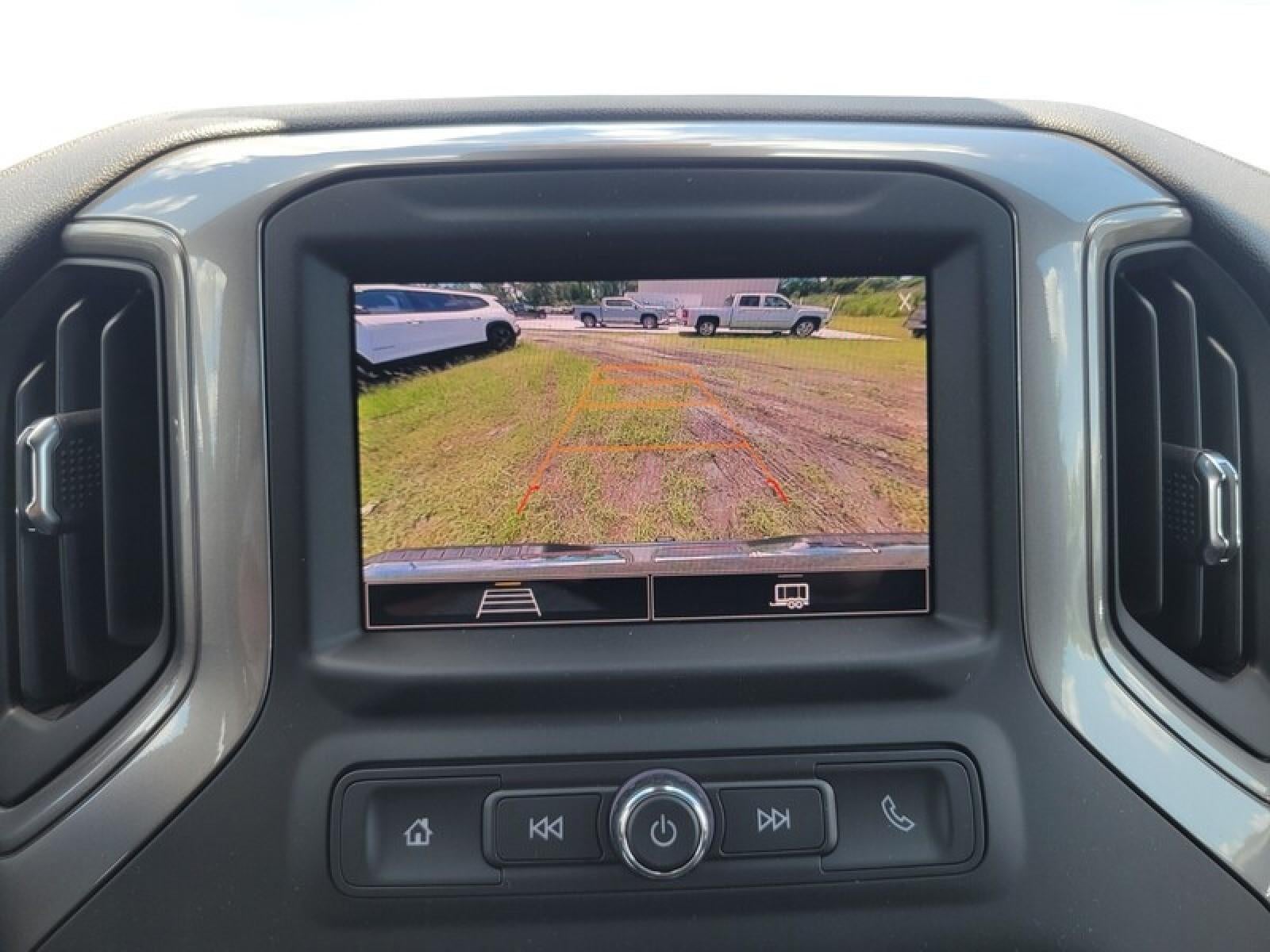 2026 GMC Sierra 2500 HD Crew Cab Standard Box 4-Wheel Drive Pro