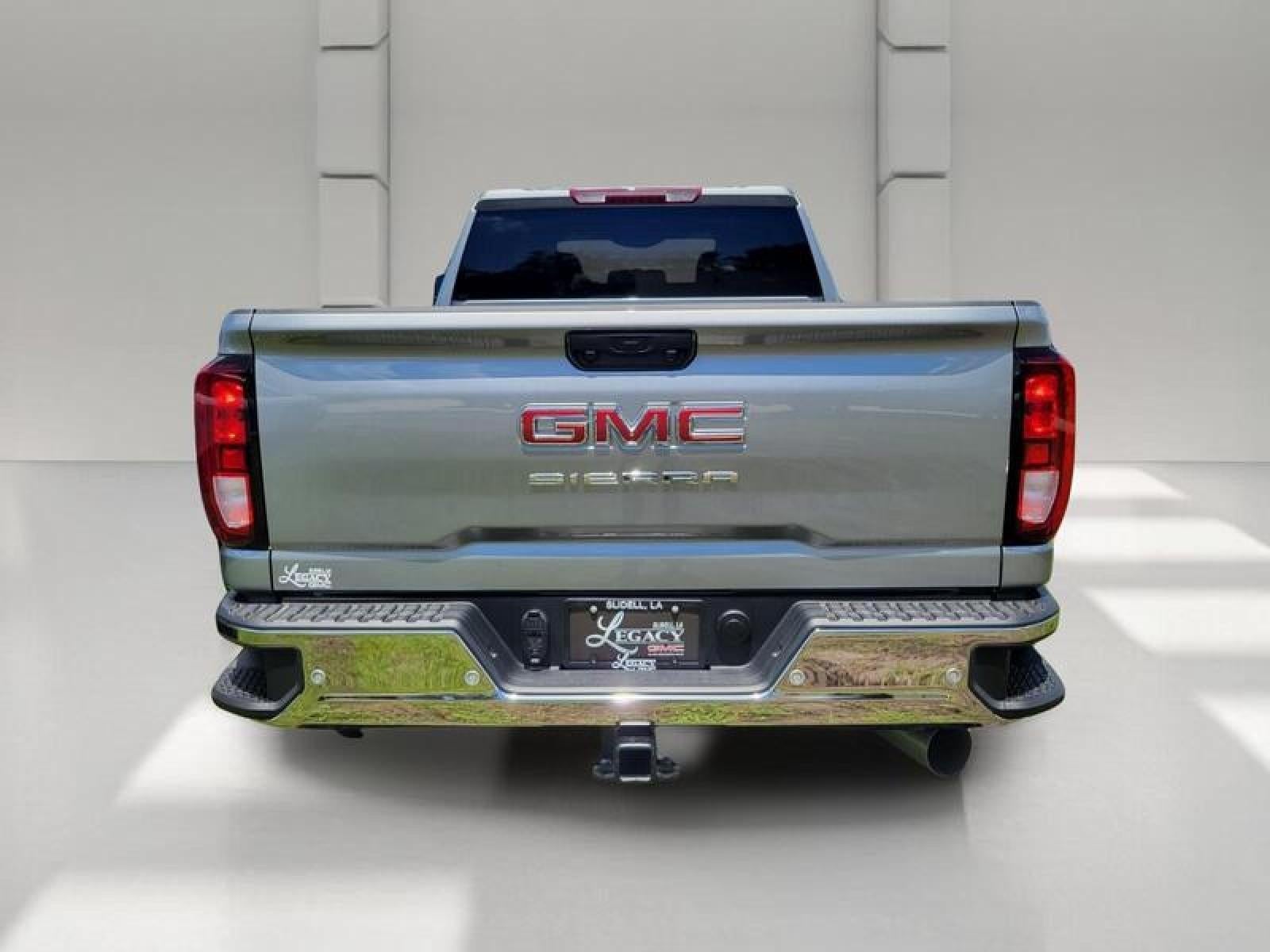 2026 GMC Sierra 2500 HD Crew Cab Standard Box 4-Wheel Drive Pro