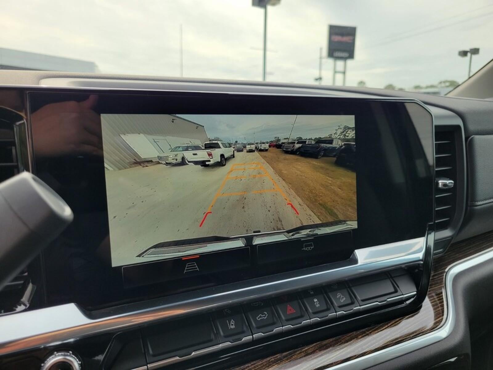 2026 GMC Sierra 2500 HD Crew Cab Standard Box 4-Wheel Drive SLE