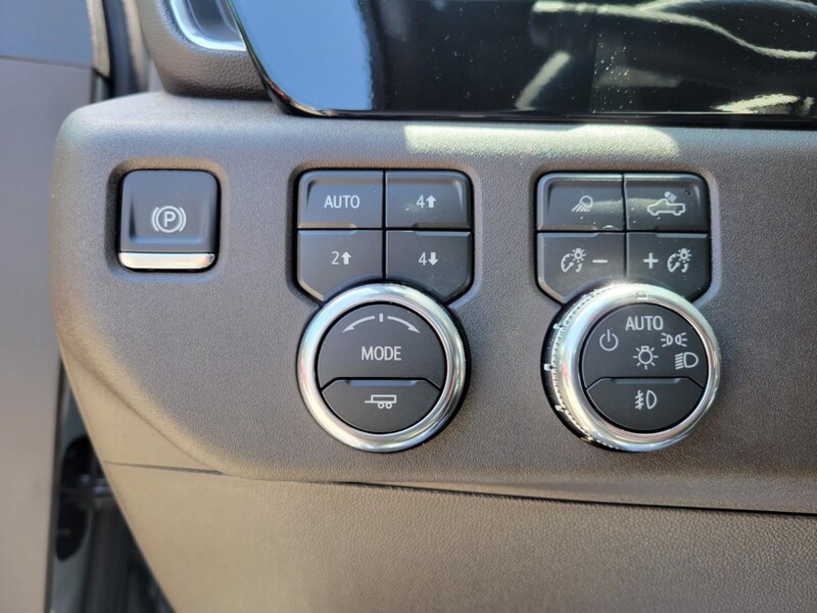 2026 GMC Sierra 2500 HD Crew Cab Standard Box 4-Wheel Drive SLT