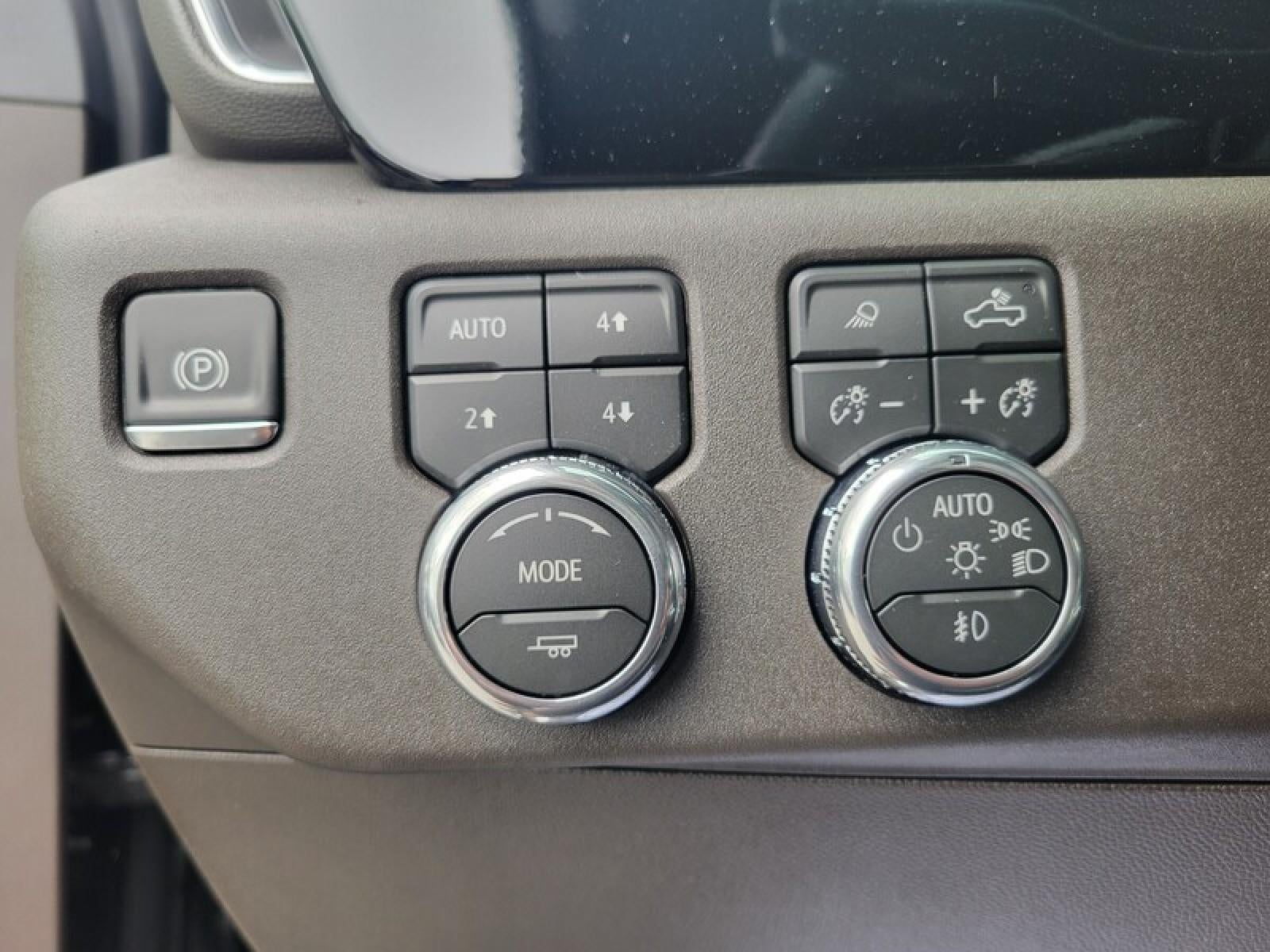 2026 GMC Sierra 2500 HD Crew Cab Standard Box 4-Wheel Drive SLT