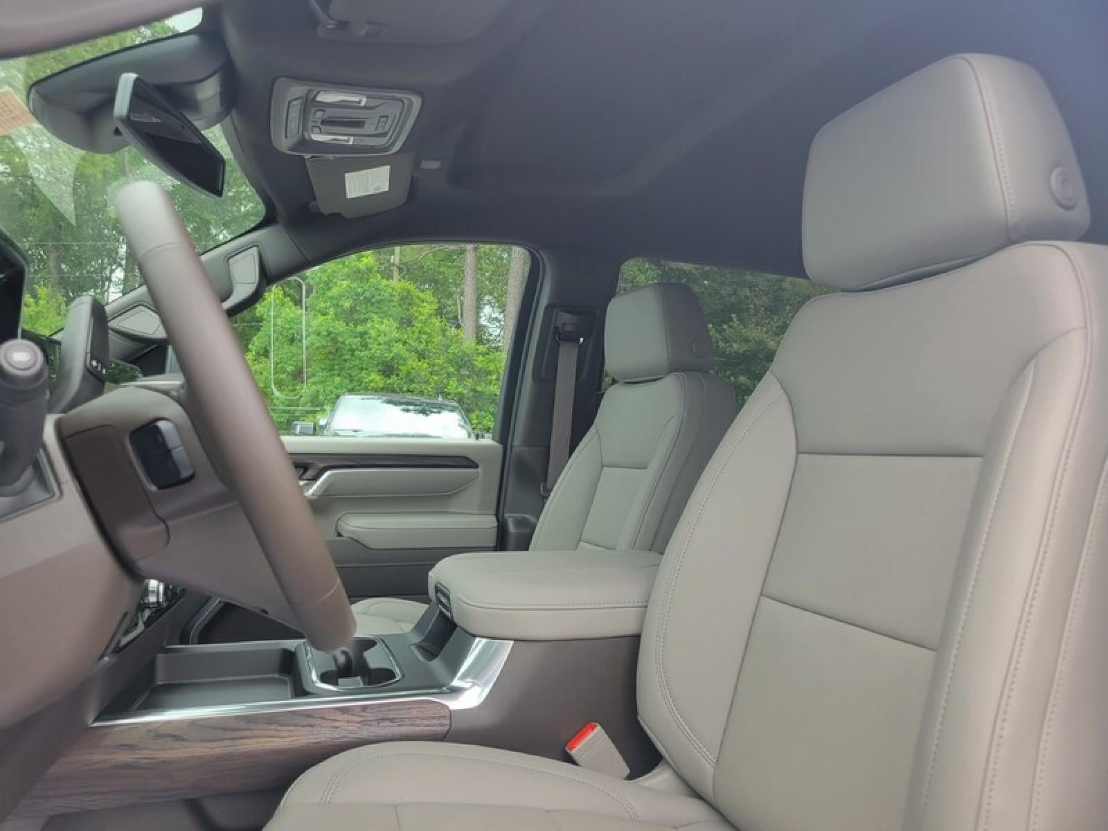2026 GMC Sierra 2500 HD Crew Cab Standard Box 4-Wheel Drive SLT