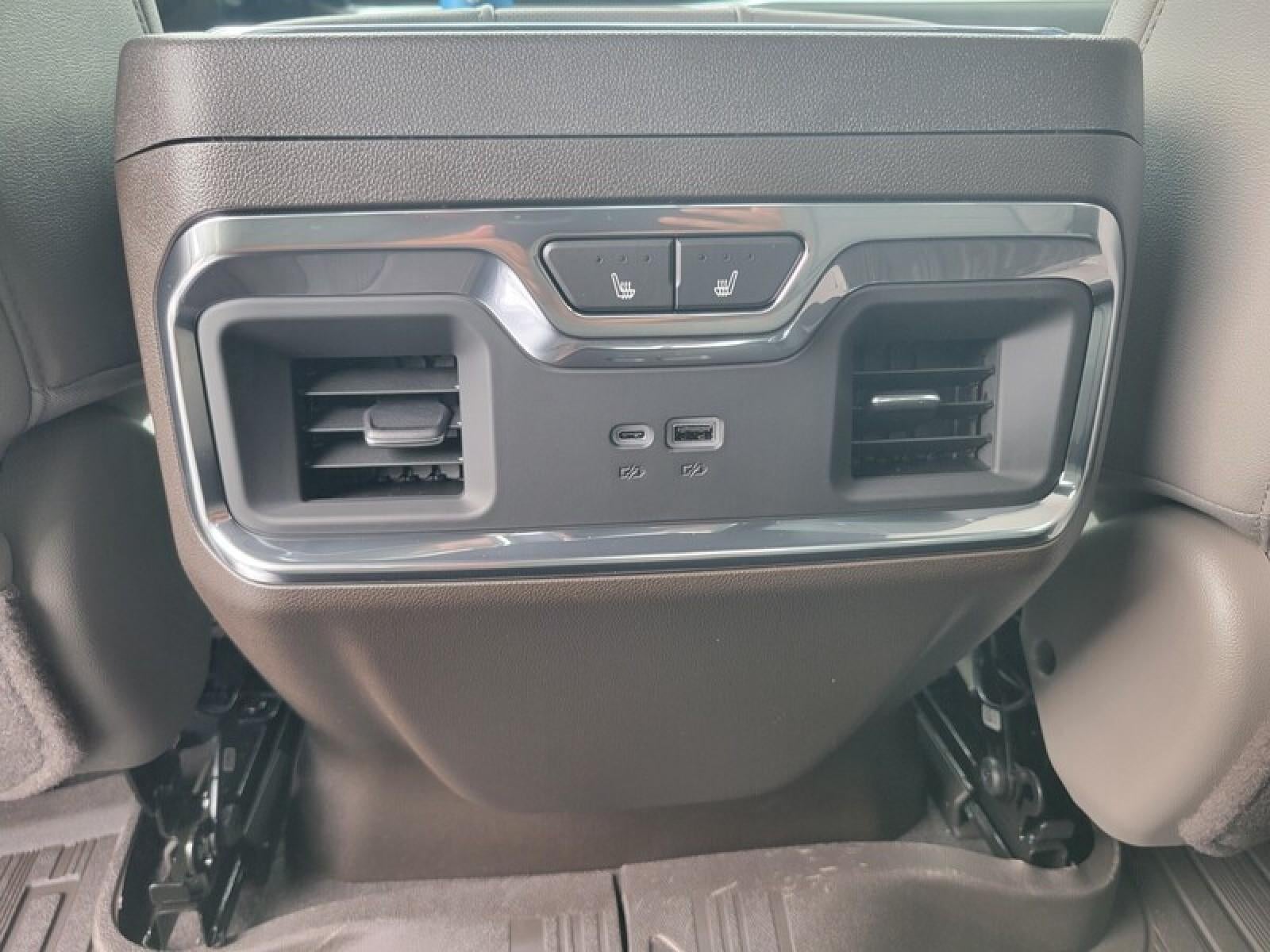 2026 GMC Sierra 2500 HD Crew Cab Standard Box 4-Wheel Drive SLT