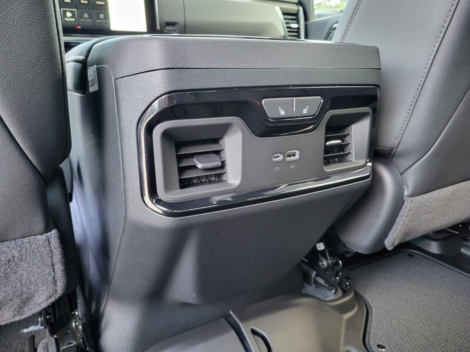 2026 GMC Sierra 2500 HD Crew Cab Standard Box 4-Wheel Drive AT4