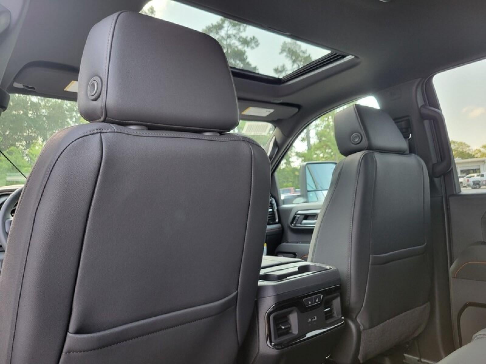 2026 GMC Sierra 2500 HD Crew Cab Standard Box 4-Wheel Drive AT4