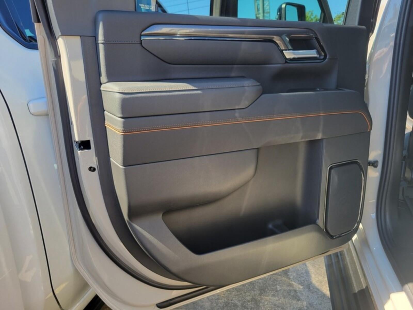 2026 GMC Sierra 2500 HD Crew Cab Standard Box 4-Wheel Drive AT4