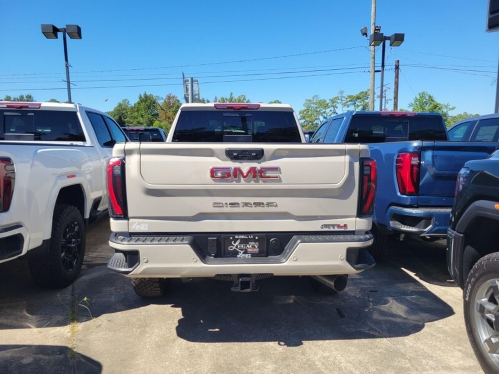 2026 GMC Sierra 2500 HD Crew Cab Standard Box 4-Wheel Drive AT4