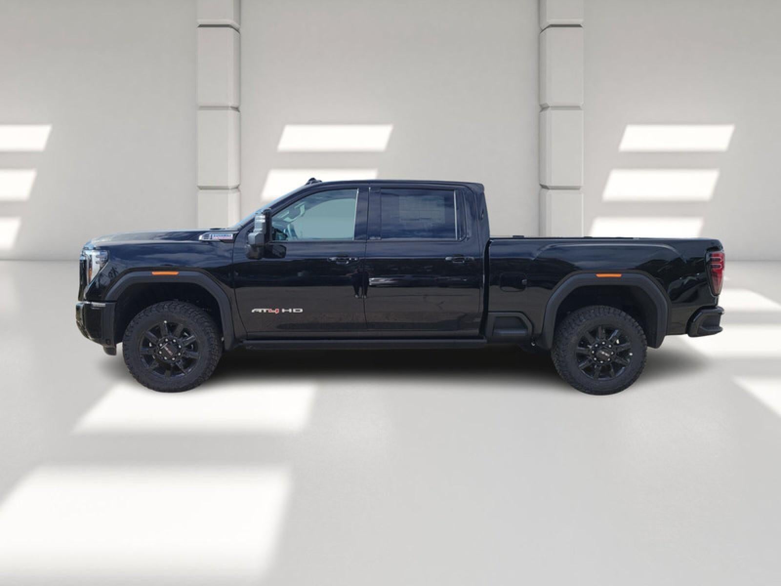 2026 GMC Sierra 2500 HD Crew Cab Standard Box 4-Wheel Drive AT4