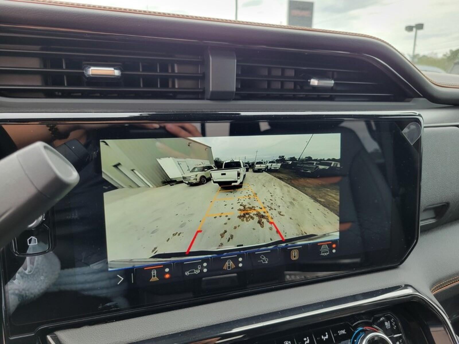 2026 GMC Sierra 2500 HD Crew Cab Standard Box 4-Wheel Drive AT4