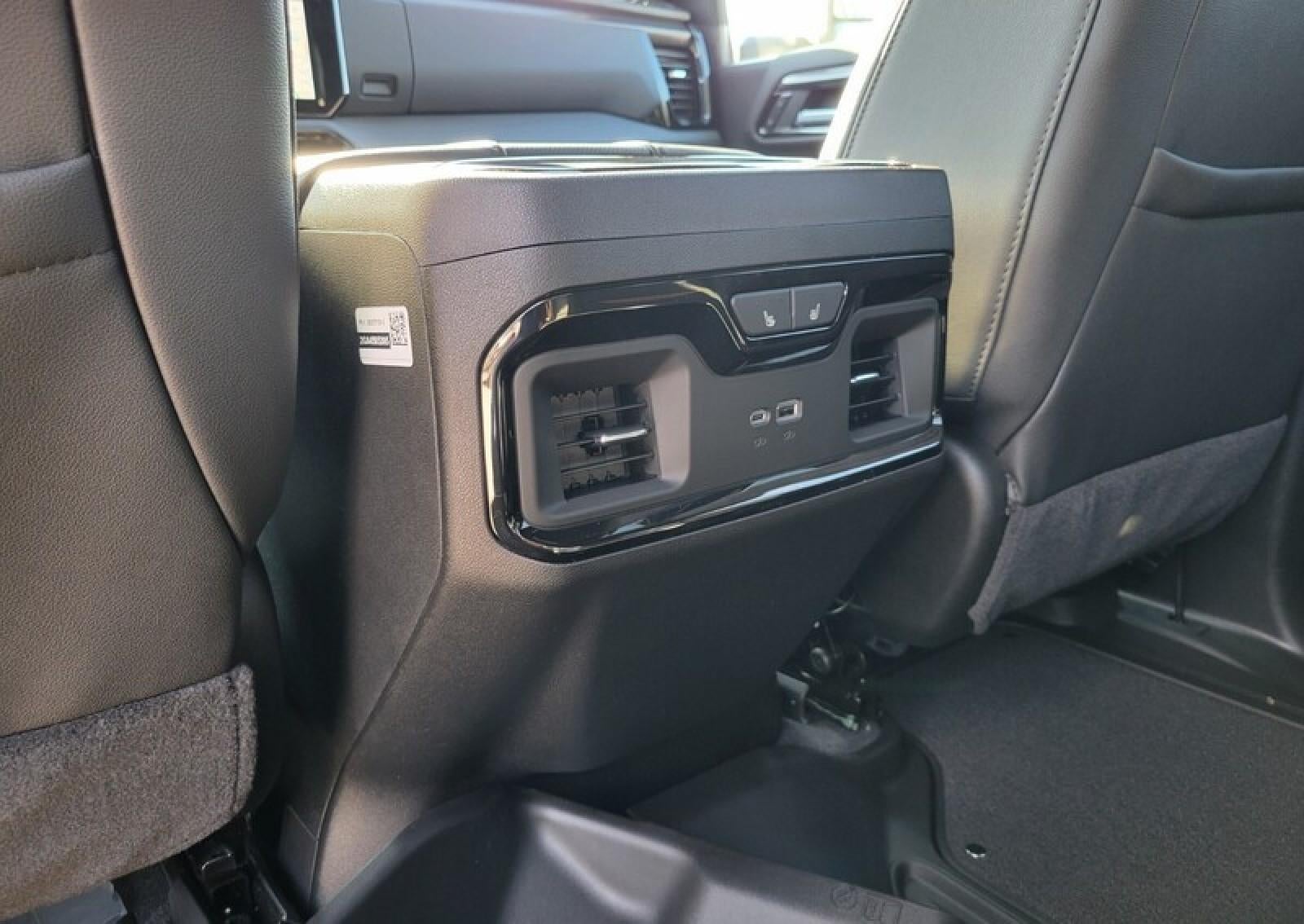 2026 GMC Sierra 2500 HD Crew Cab Standard Box 4-Wheel Drive AT4