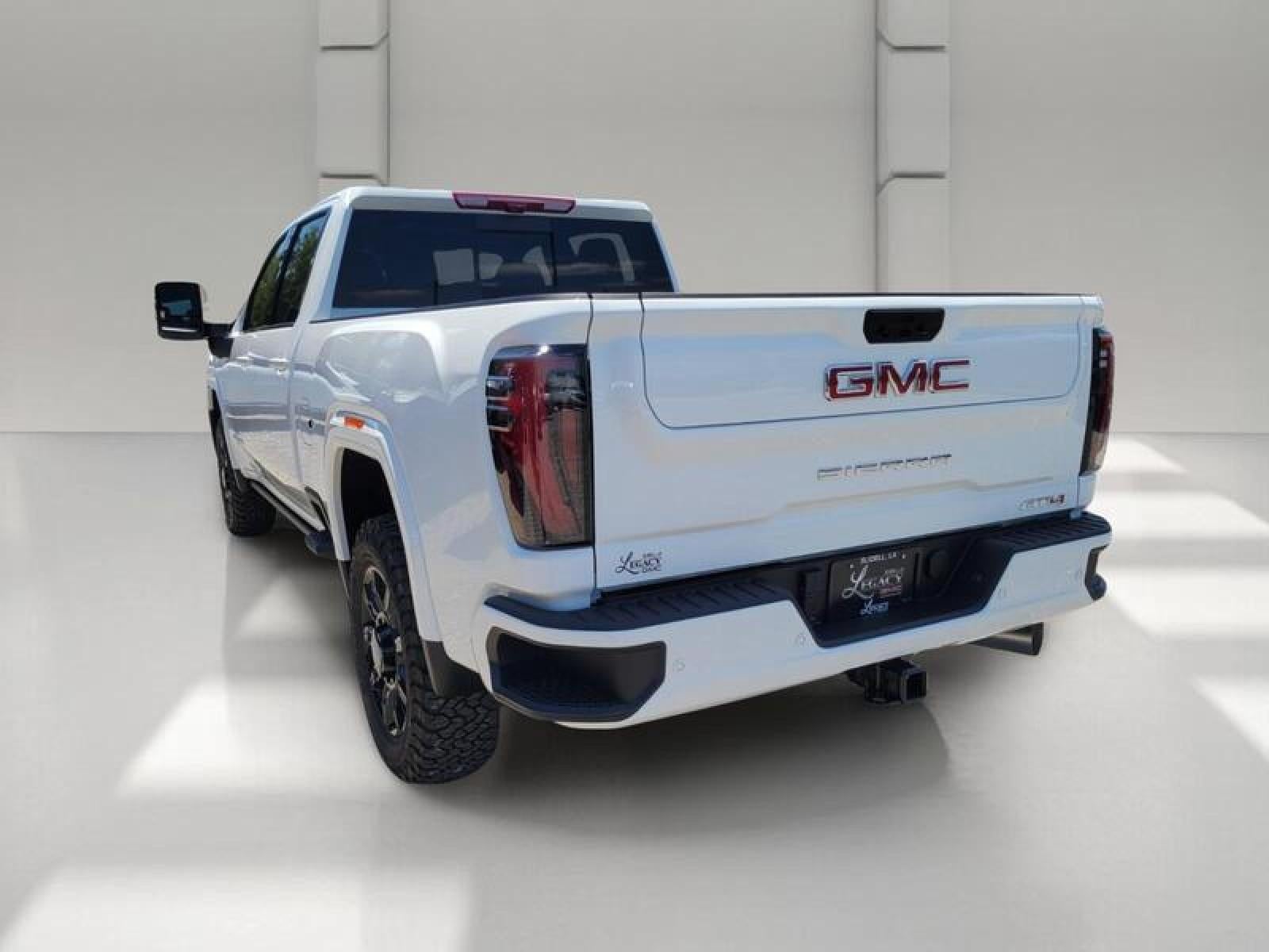 2026 GMC Sierra 2500 HD Crew Cab Standard Box 4-Wheel Drive AT4