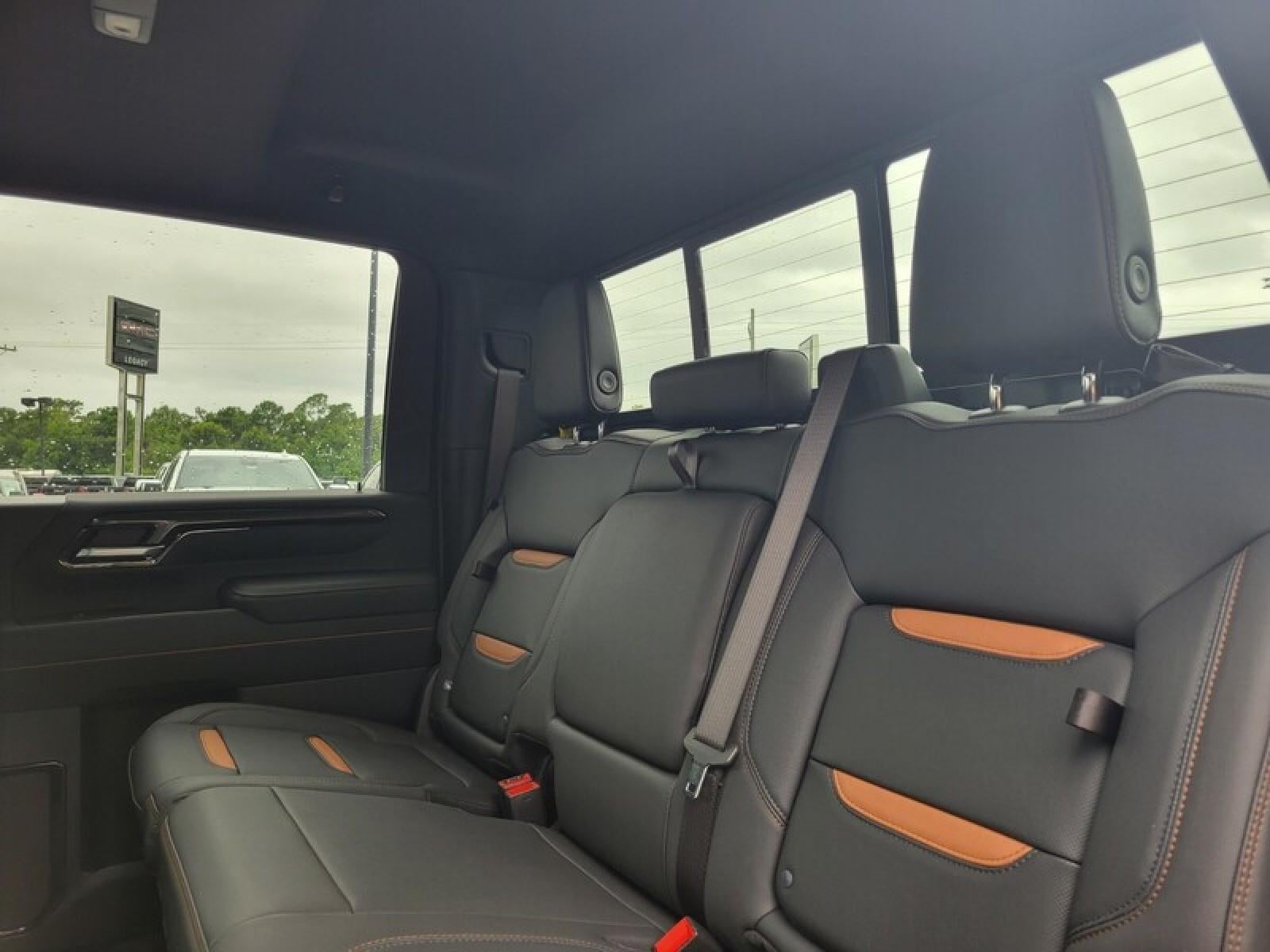2026 GMC Sierra 2500 HD Crew Cab Standard Box 4-Wheel Drive AT4