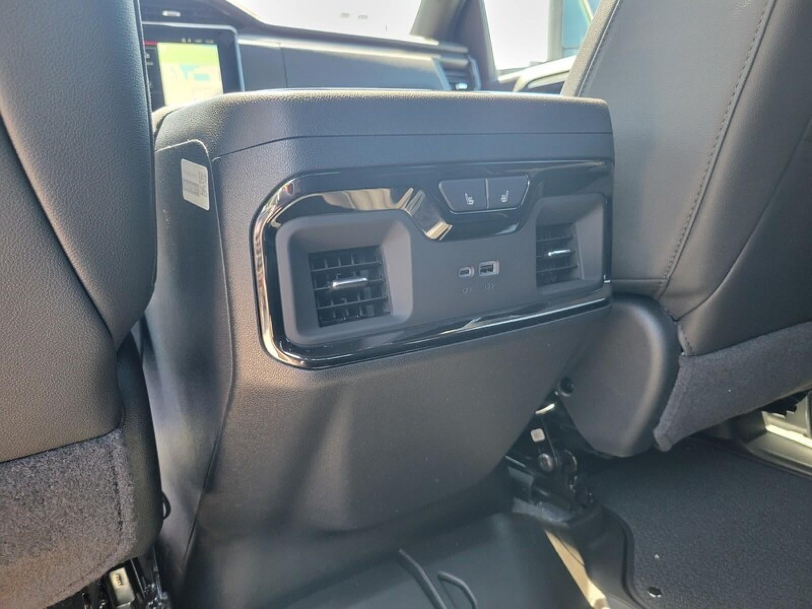 2026 GMC Sierra 2500 HD Crew Cab Standard Box 4-Wheel Drive AT4
