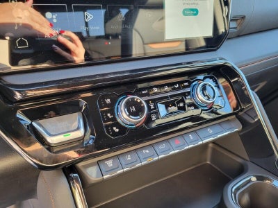 2026 GMC Sierra 2500 HD Crew Cab Standard Box 4-Wheel Drive AT4