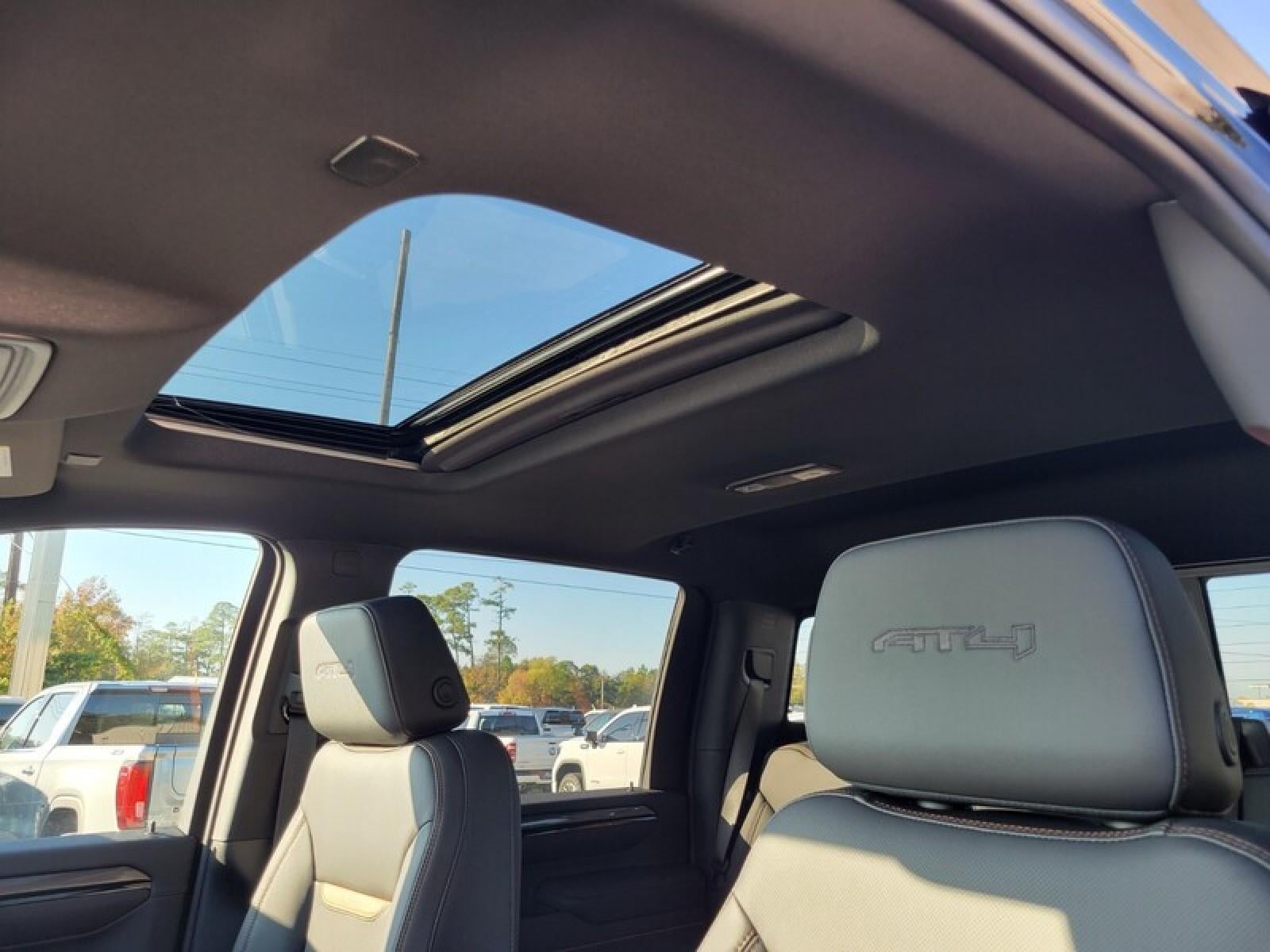 2026 GMC Sierra 2500 HD Crew Cab Standard Box 4-Wheel Drive AT4