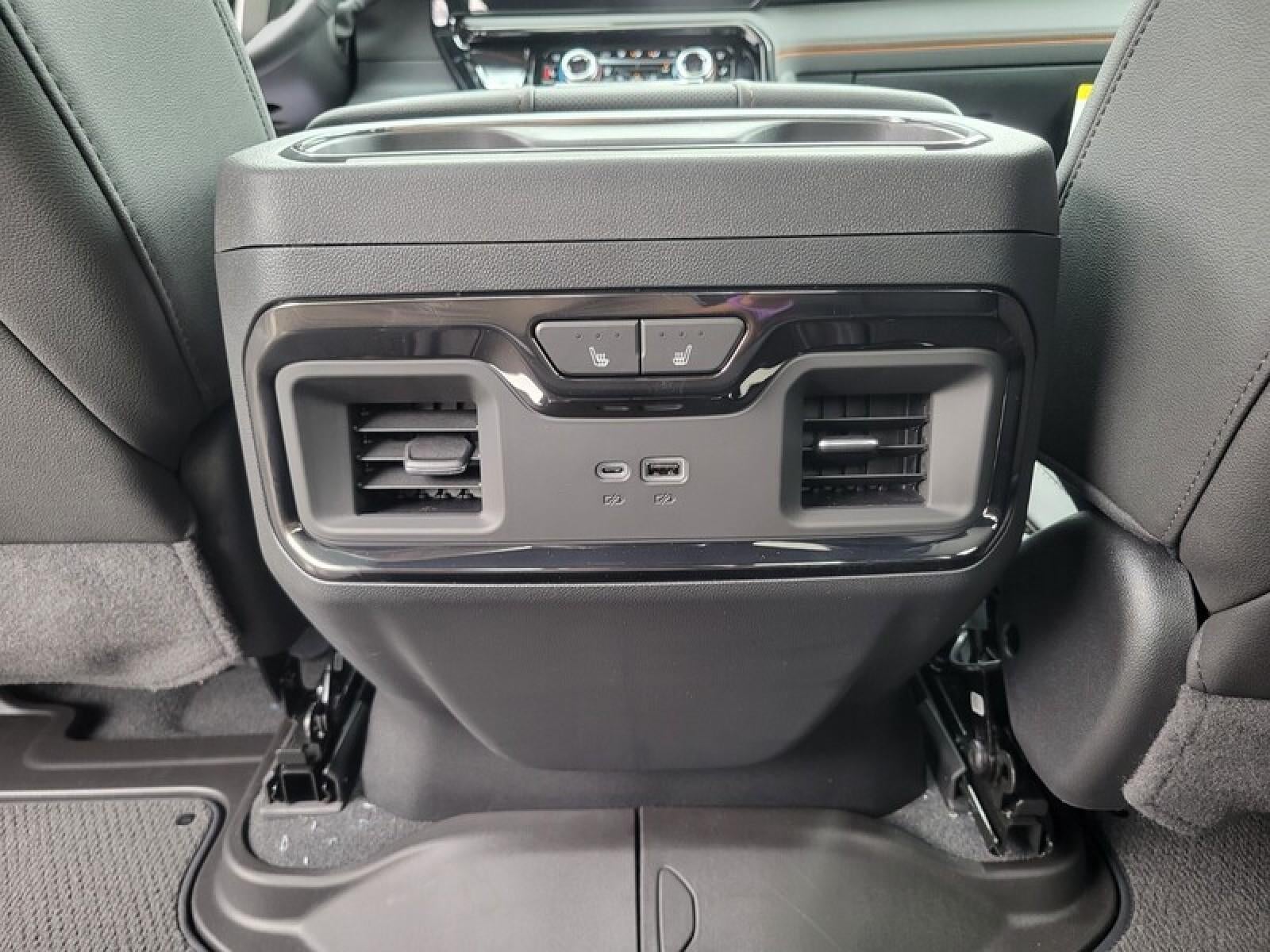 2026 GMC Sierra 2500 HD Crew Cab Long Box 4-Wheel Drive AT4