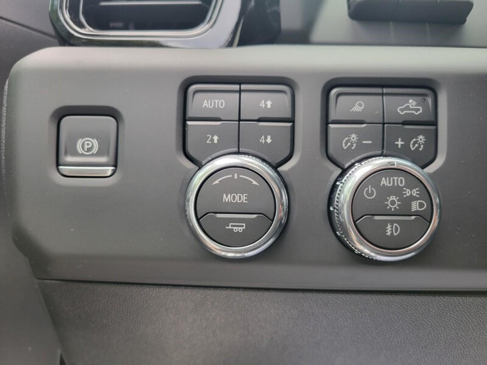 2026 GMC Sierra 2500 HD Crew Cab Standard Box 4-Wheel Drive AT4