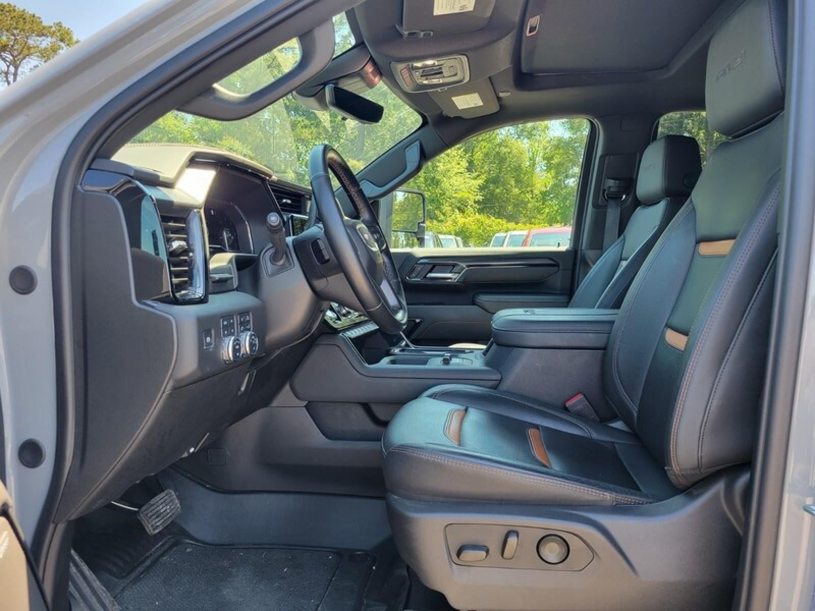 2025 GMC Sierra 2500 HD AT4