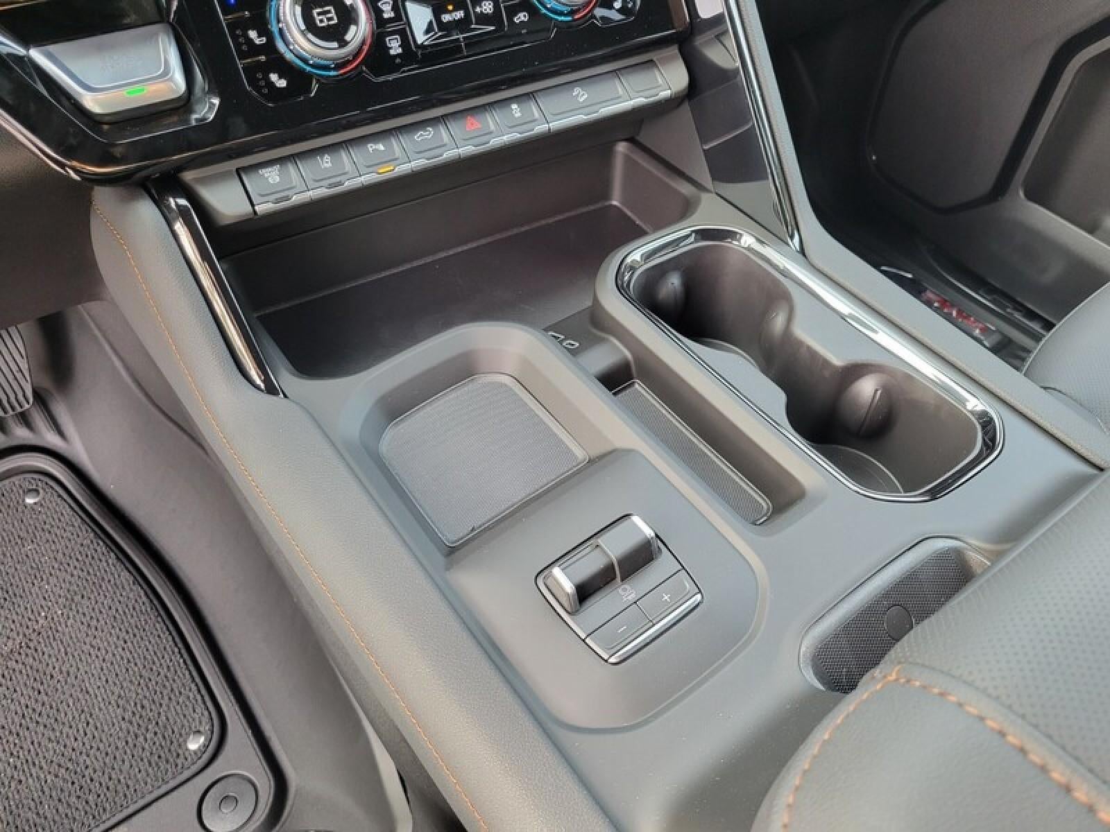 2026 GMC Sierra 2500 HD Crew Cab Standard Box 4-Wheel Drive AT4