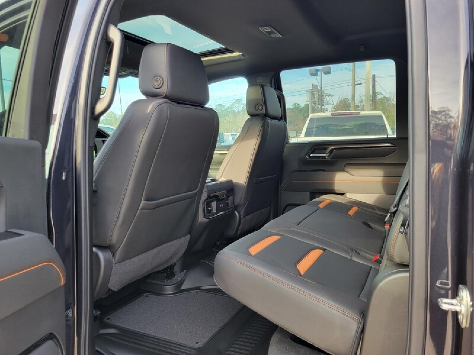 2026 GMC Sierra 2500 HD Crew Cab Standard Box 4-Wheel Drive AT4