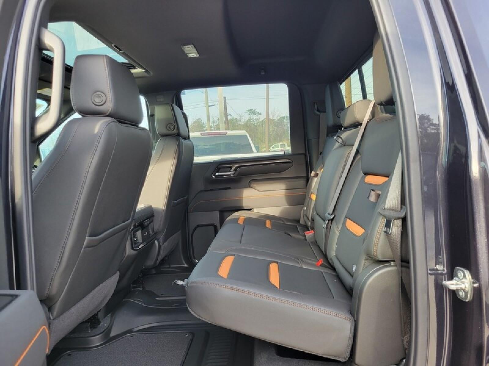 2026 GMC Sierra 2500 HD Crew Cab Standard Box 4-Wheel Drive AT4