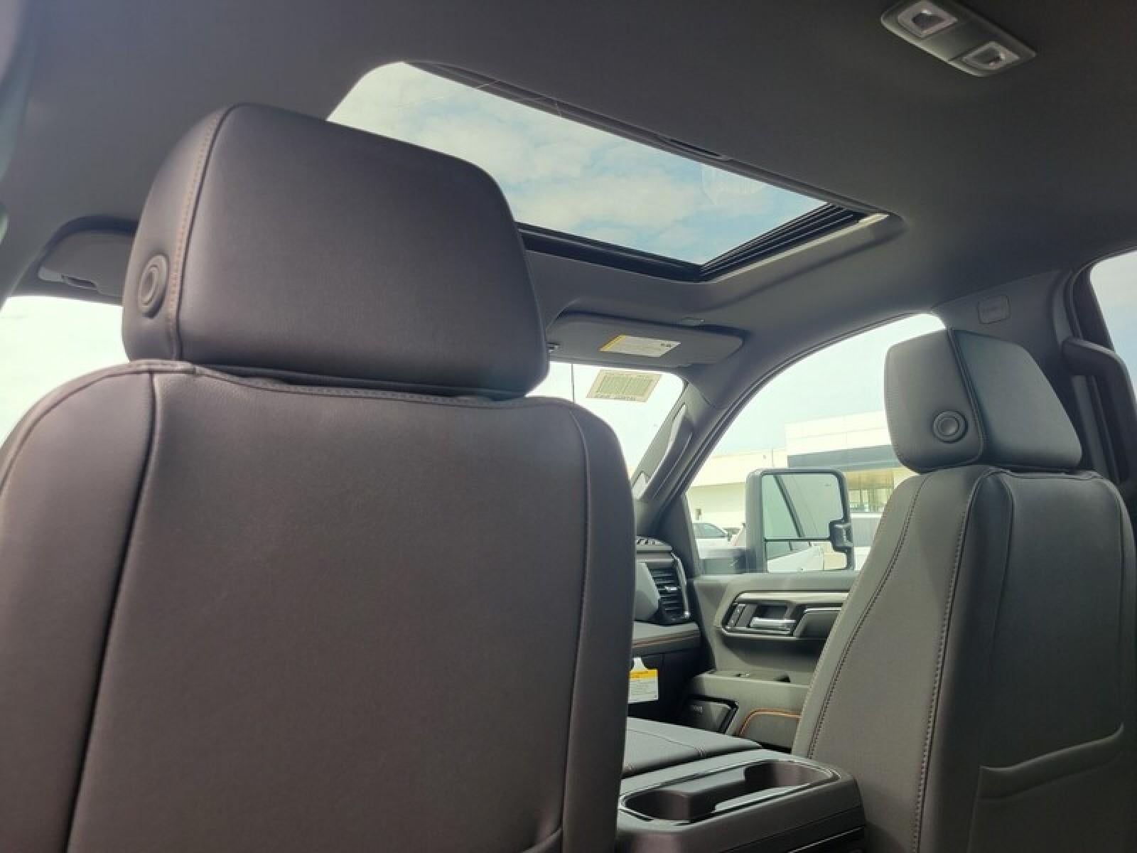 2026 GMC Sierra 2500 HD Crew Cab Standard Box 4-Wheel Drive AT4