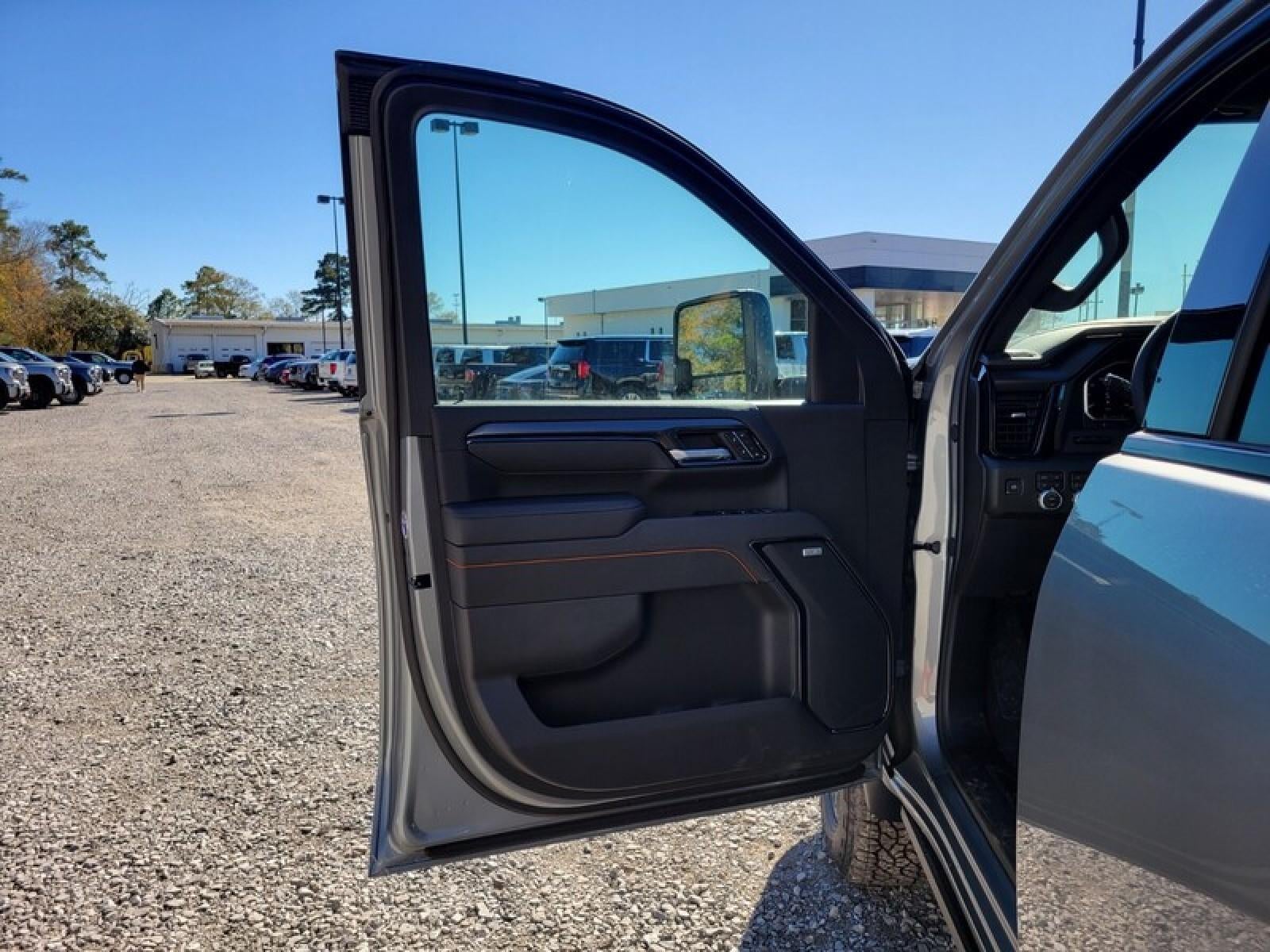 2026 GMC Sierra 2500 HD Crew Cab Standard Box 4-Wheel Drive AT4