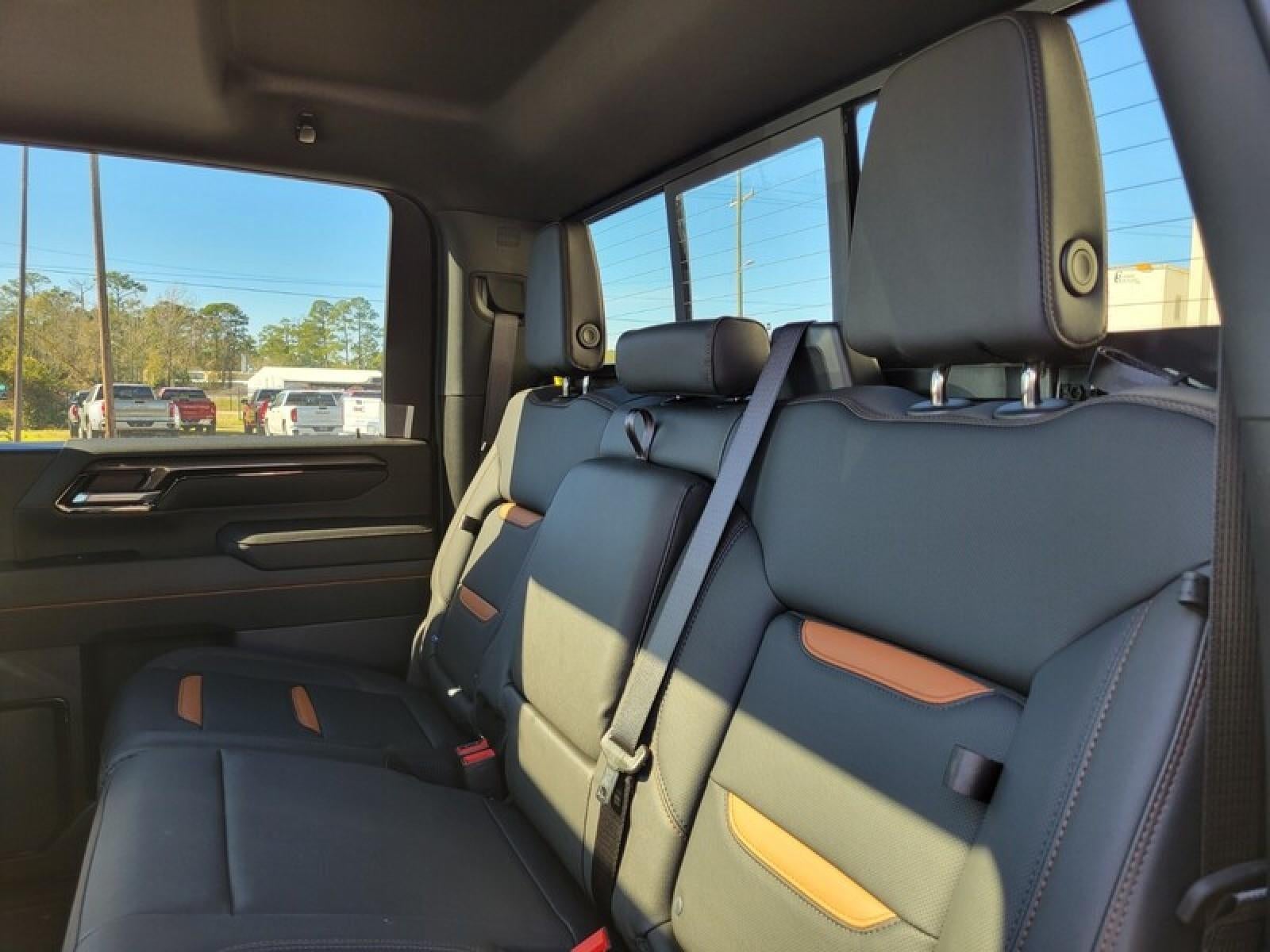 2026 GMC Sierra 2500 HD Crew Cab Standard Box 4-Wheel Drive AT4