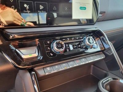 2026 GMC Sierra 2500 HD Crew Cab Standard Box 4-Wheel Drive AT4