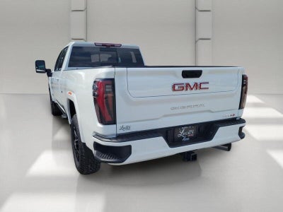 2026 GMC Sierra 2500 HD Crew Cab Long Box 4-Wheel Drive AT4