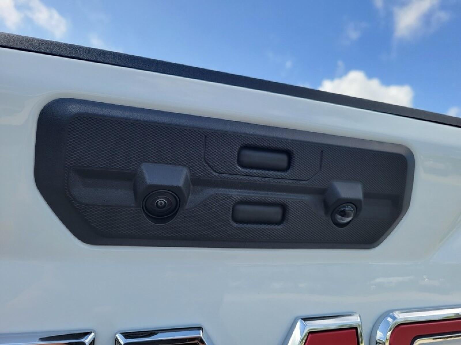 2026 GMC Sierra 2500 HD Crew Cab Long Box 4-Wheel Drive AT4