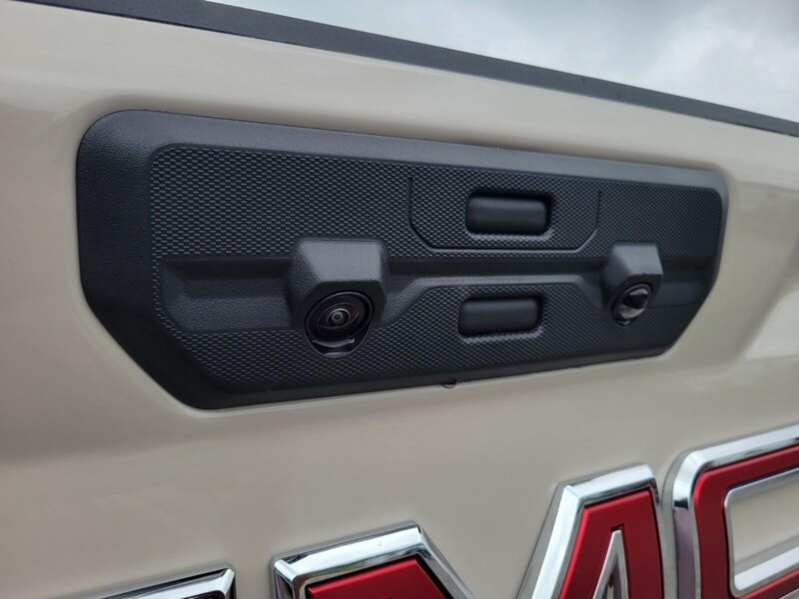 2026 GMC Sierra 2500 HD Crew Cab Long Box 4-Wheel Drive AT4