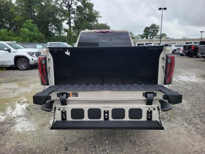 2026 GMC Sierra 2500 HD Crew Cab Long Box 4-Wheel Drive AT4