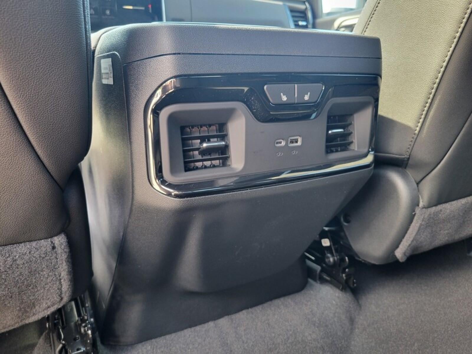 2026 GMC Sierra 2500 HD Crew Cab Standard Box 4-Wheel Drive AT4