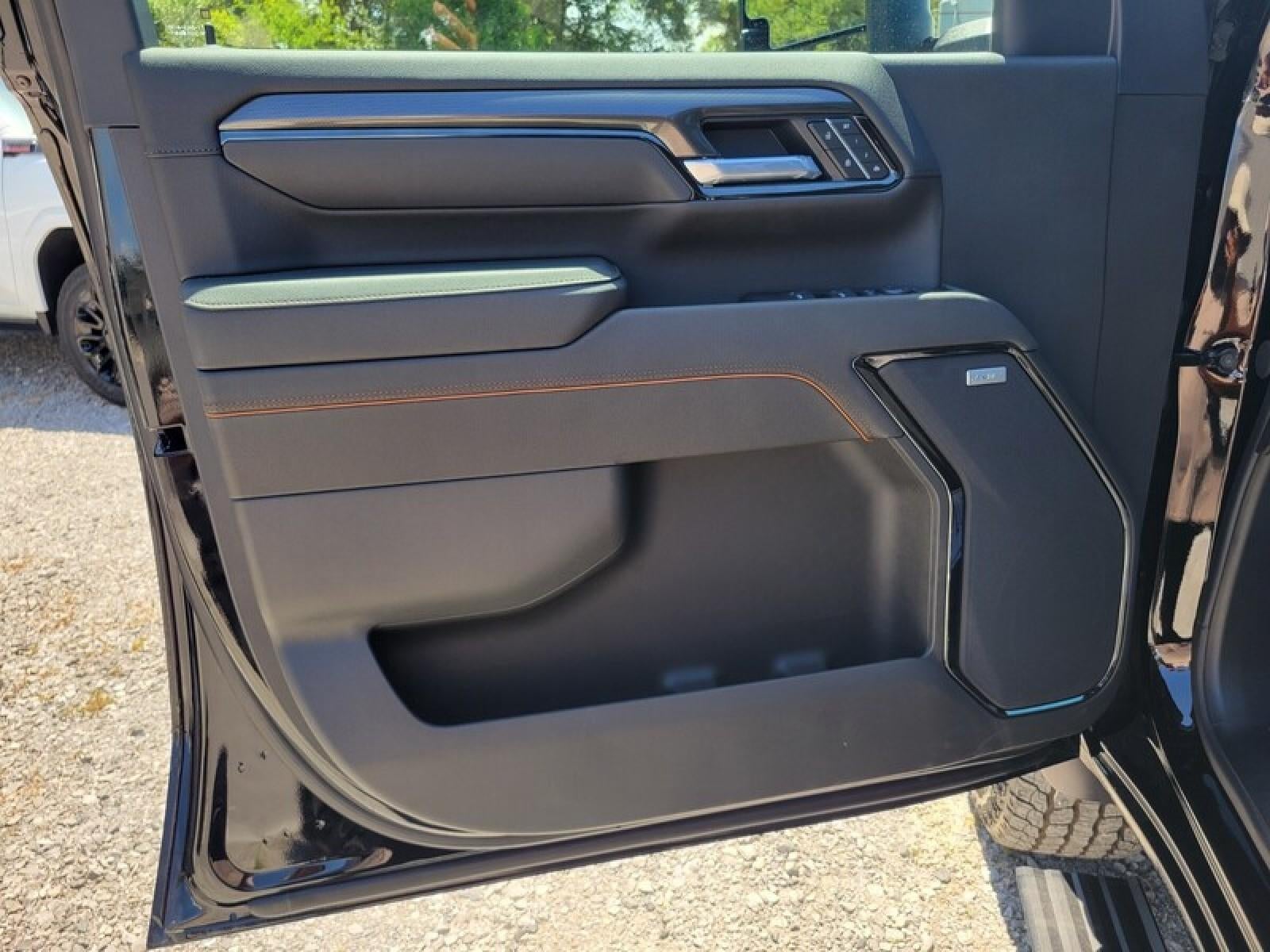 2026 GMC Sierra 2500 HD Crew Cab Standard Box 4-Wheel Drive AT4
