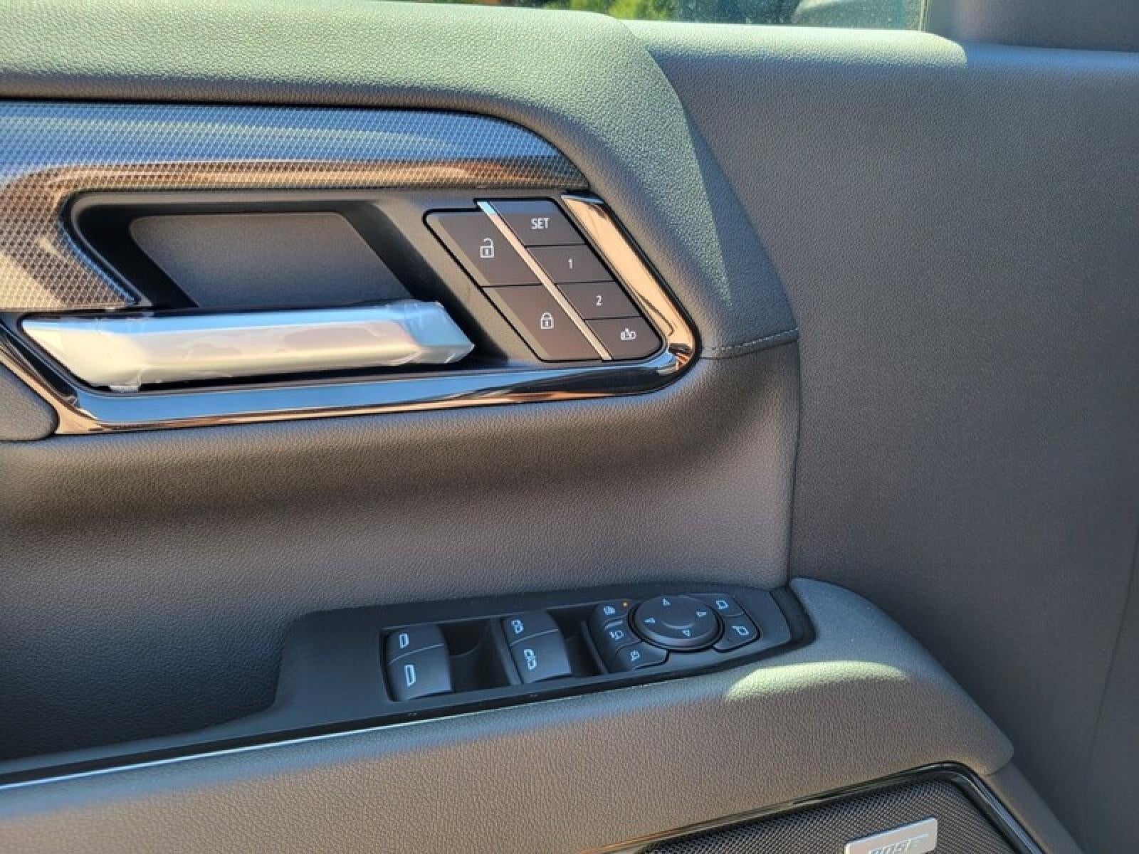 2026 GMC Sierra 2500 HD Crew Cab Standard Box 4-Wheel Drive AT4