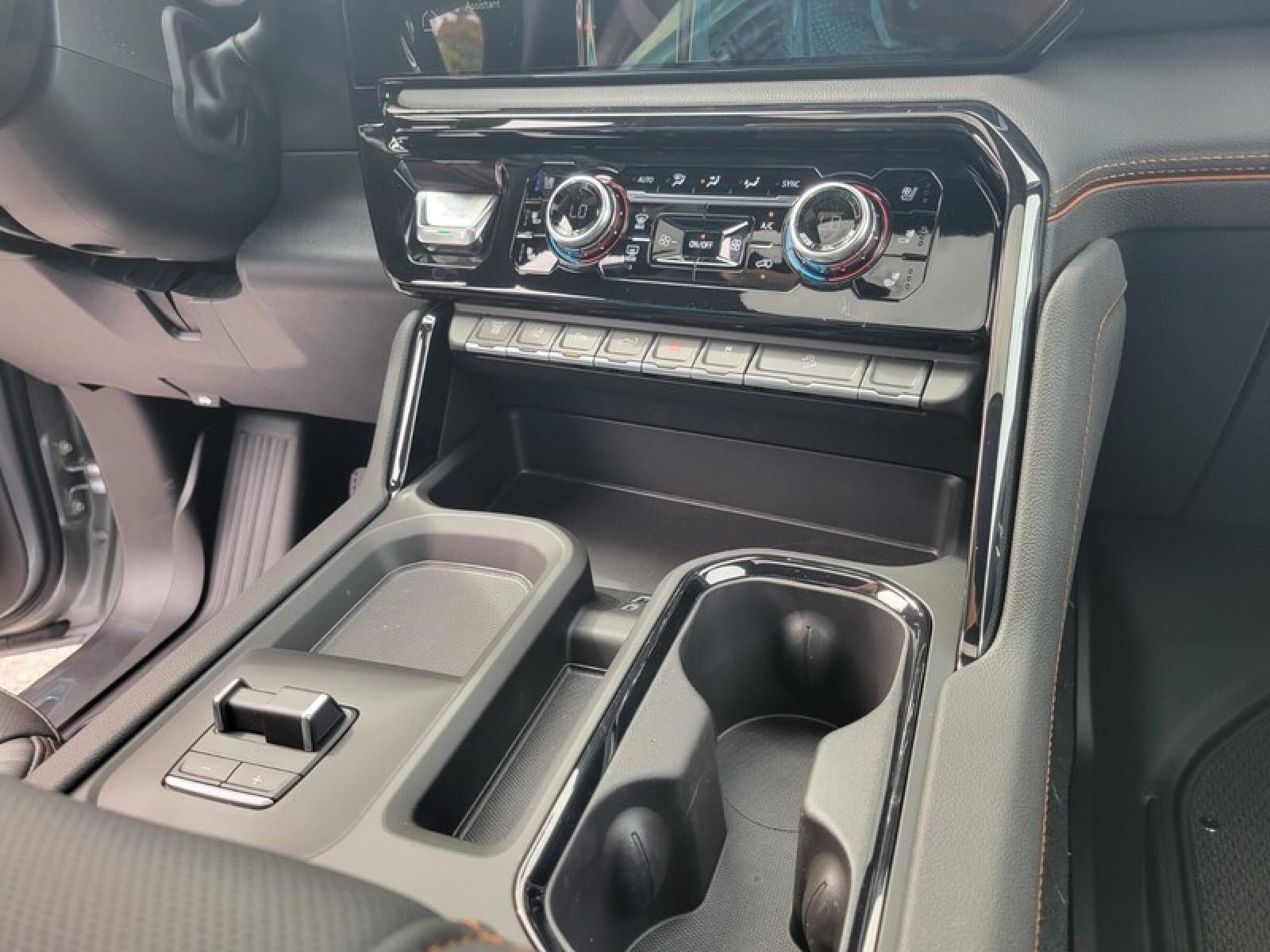 2026 GMC Sierra 2500 HD Crew Cab Standard Box 4-Wheel Drive AT4