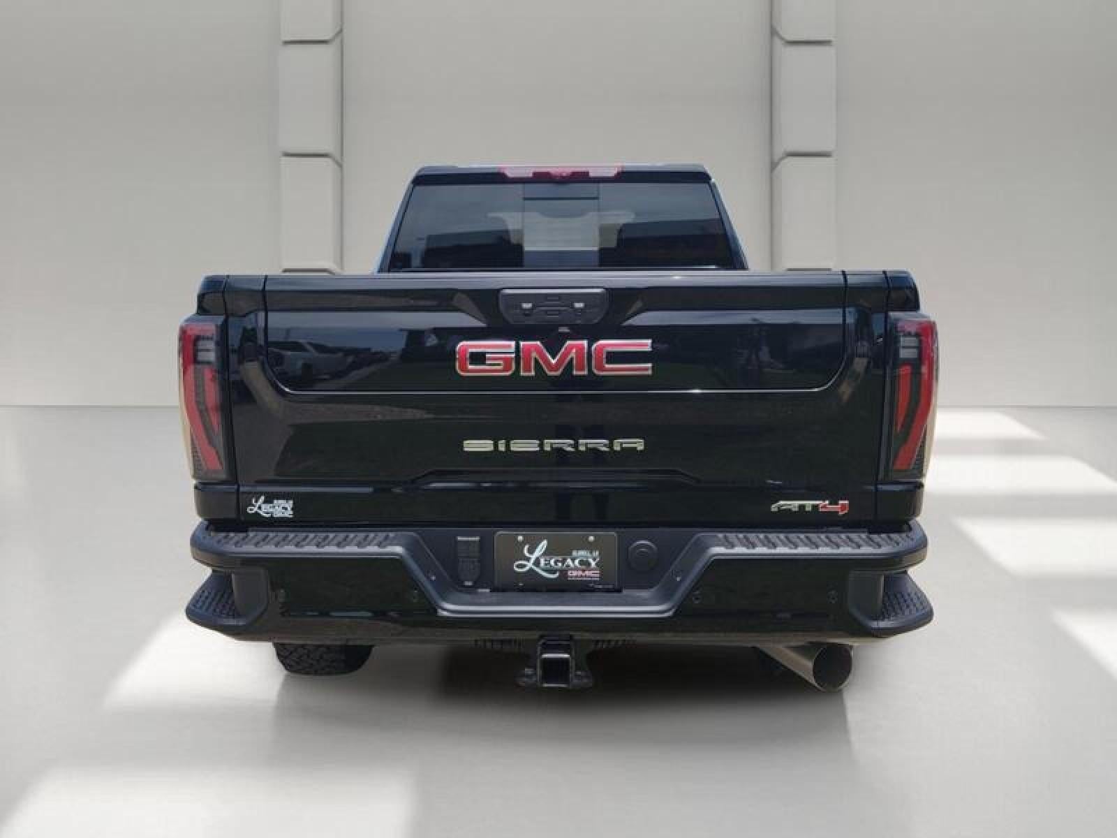 2026 GMC Sierra 2500 HD Crew Cab Standard Box 4-Wheel Drive AT4