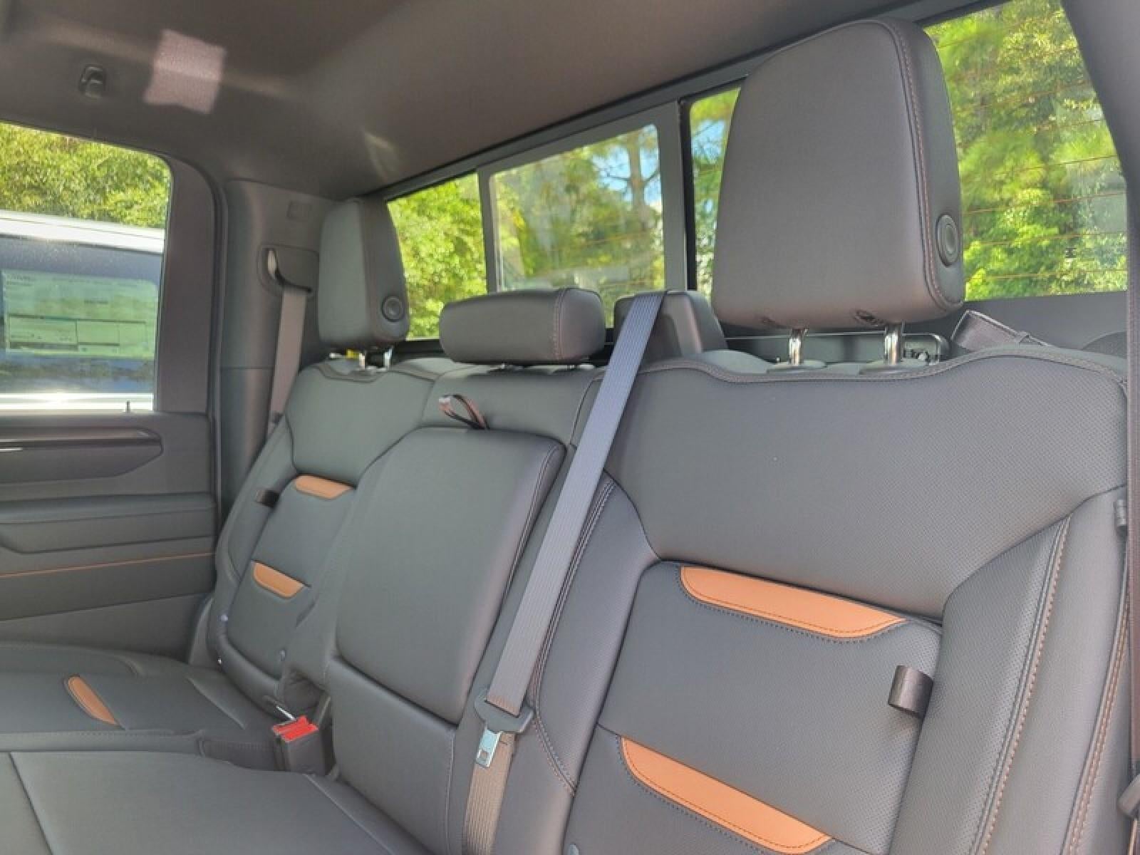 2026 GMC Sierra 2500 HD Crew Cab Standard Box 4-Wheel Drive AT4